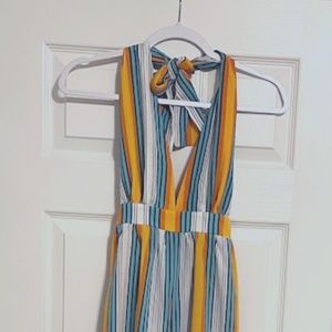 Know One Cares Jumper, Size S